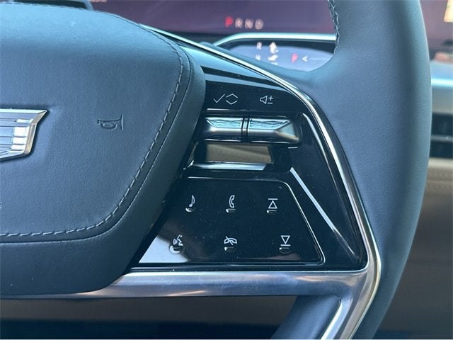 2025 Cadillac ESCALADE IQ Luxury 2