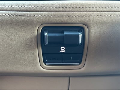 2025 Cadillac ESCALADE IQ Luxury 2