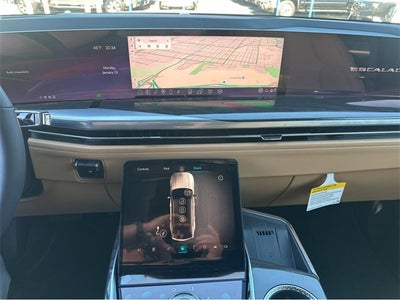 2025 Cadillac ESCALADE IQ Luxury 2