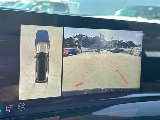 2025 Cadillac ESCALADE IQ Luxury 2