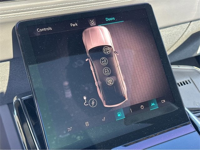 2025 Cadillac ESCALADE IQ Sport 1