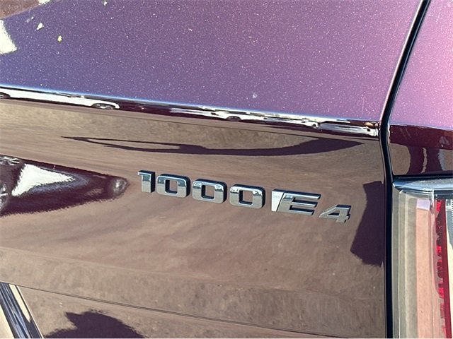 2025 Cadillac ESCALADE IQ Sport 1