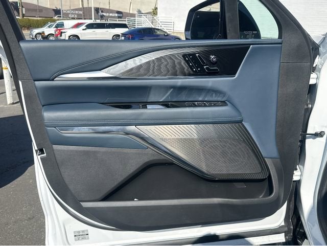 2025 Cadillac ESCALADE IQ Sport 2
