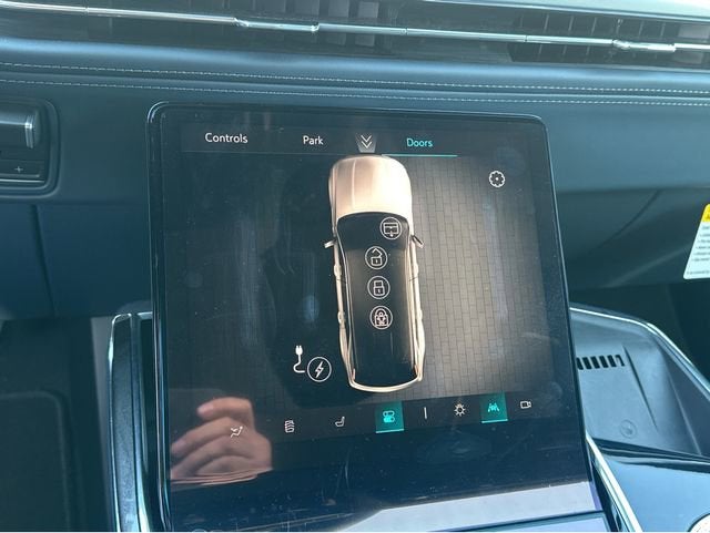 2025 Cadillac ESCALADE IQ Sport 2