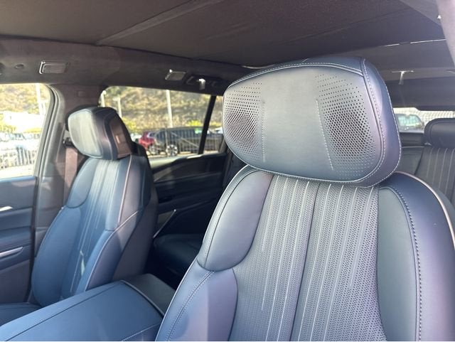 2025 Cadillac ESCALADE IQ Sport 2