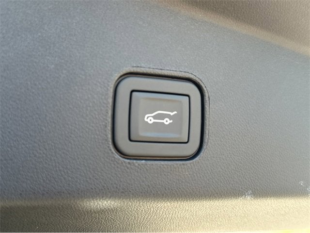 2026 Cadillac LYRIQ V-Series