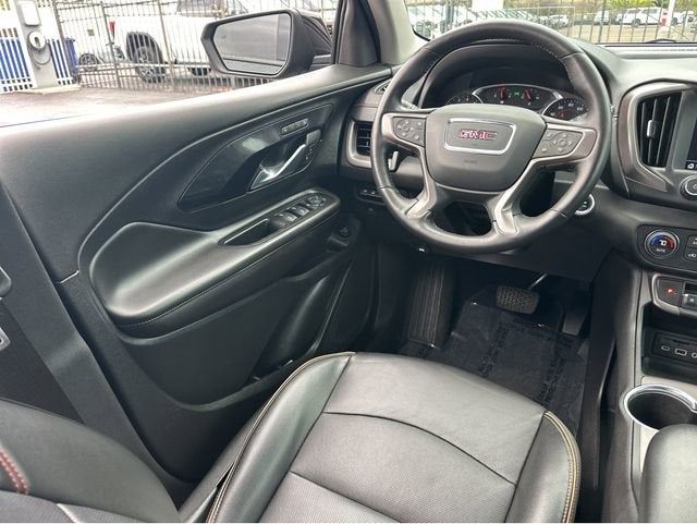 2022 GMC Terrain AT4