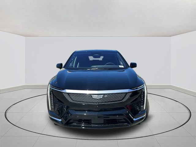 2025 Cadillac OPTIQ Luxury 1