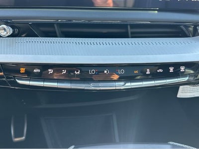 2025 Cadillac OPTIQ Luxury 1