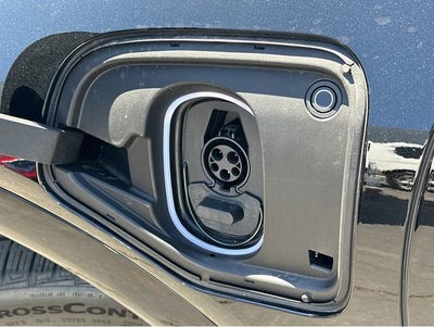 2025 Cadillac OPTIQ Luxury 1