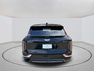 2025 Cadillac OPTIQ Luxury 1