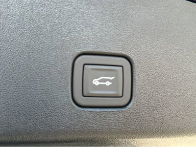 2025 Cadillac OPTIQ Luxury 1