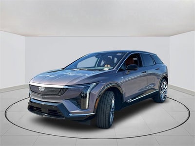 2026 Cadillac OPTIQ Premium Luxury