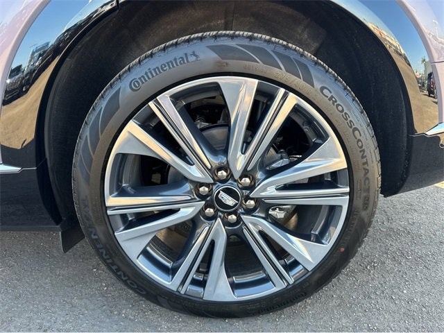 2026 Cadillac OPTIQ Premium Luxury