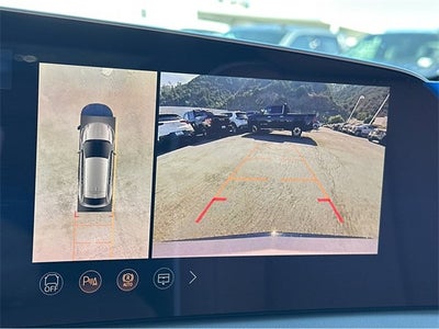 2026 Cadillac OPTIQ Premium Luxury