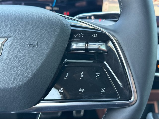 2026 Cadillac OPTIQ Premium Luxury