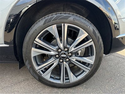 2026 Cadillac OPTIQ Premium Luxury