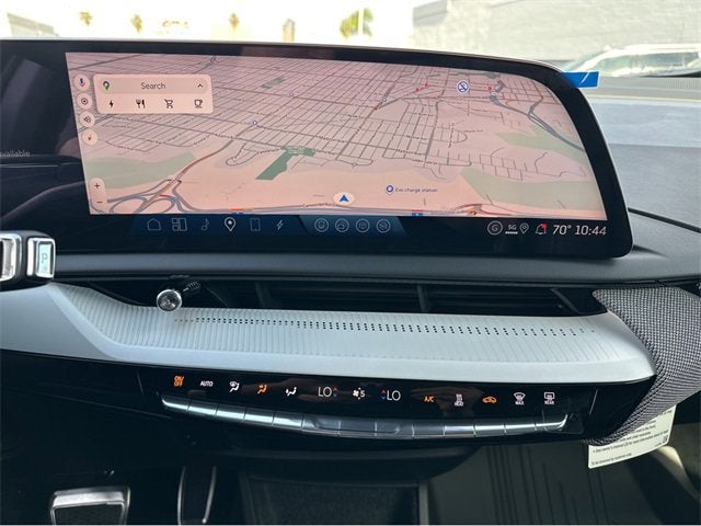 2026 Cadillac OPTIQ Premium Luxury