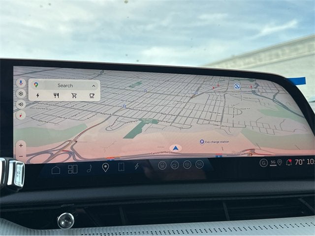 2026 Cadillac OPTIQ Premium Luxury