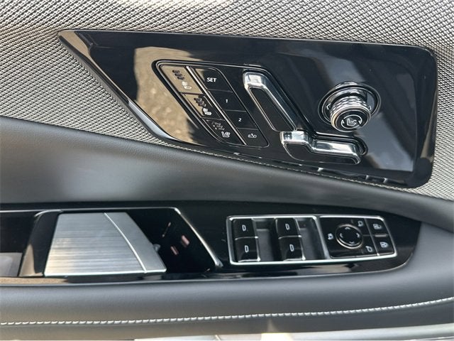 2026 Cadillac OPTIQ Premium Luxury