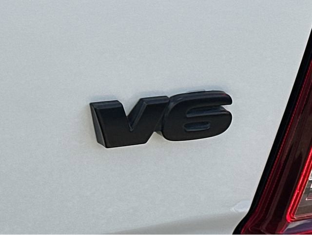 2022 Toyota Tacoma 2WD SR5