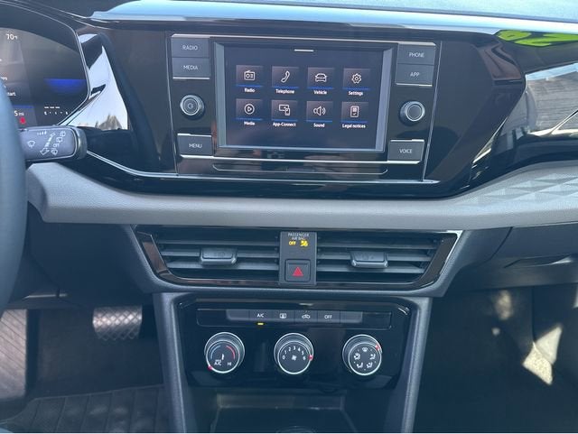 2024 Volkswagen Taos S