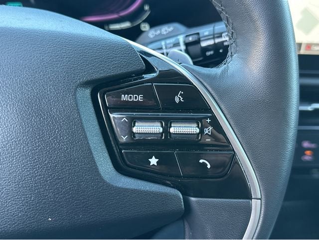 2023 Kia Niro EX Touring