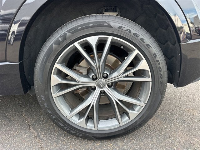 2020 Audi Q8 Premium