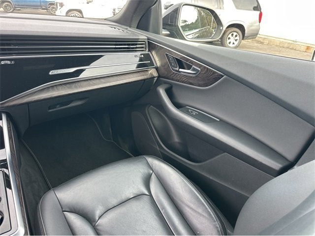 2020 Audi Q8 Premium