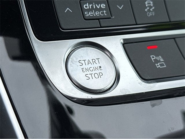 2020 Audi Q8 Premium