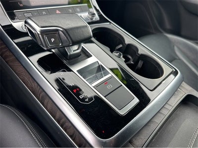 2020 Audi Q8 Premium